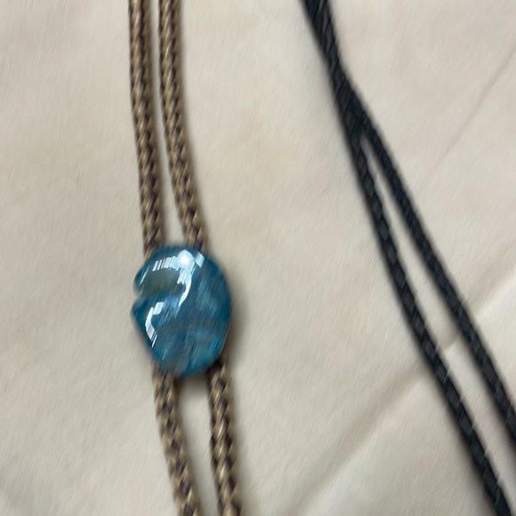 Bolo ties - Picture 3 of 5